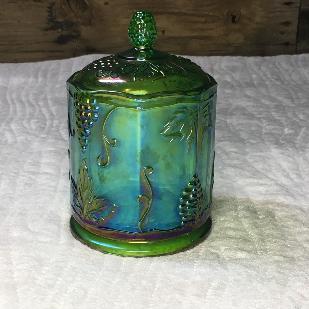 Vintage Green Indiana Glass Carnival Mint Dish